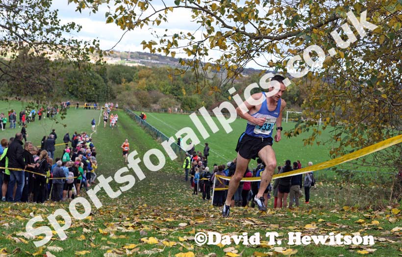 Adrian Whitwam (Morpeth) on his way to winning the senior mens North East Harrier League, Blaydon. Photo: David T. Hewitson/Sports for All Pics